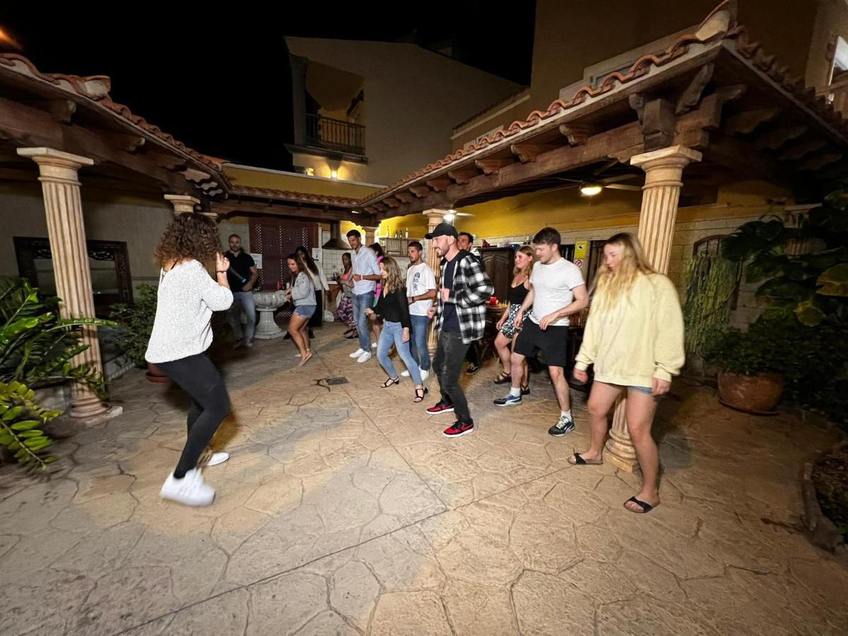 Duque Nest Hostel Costa Adeje  Ngoại thất bức ảnh