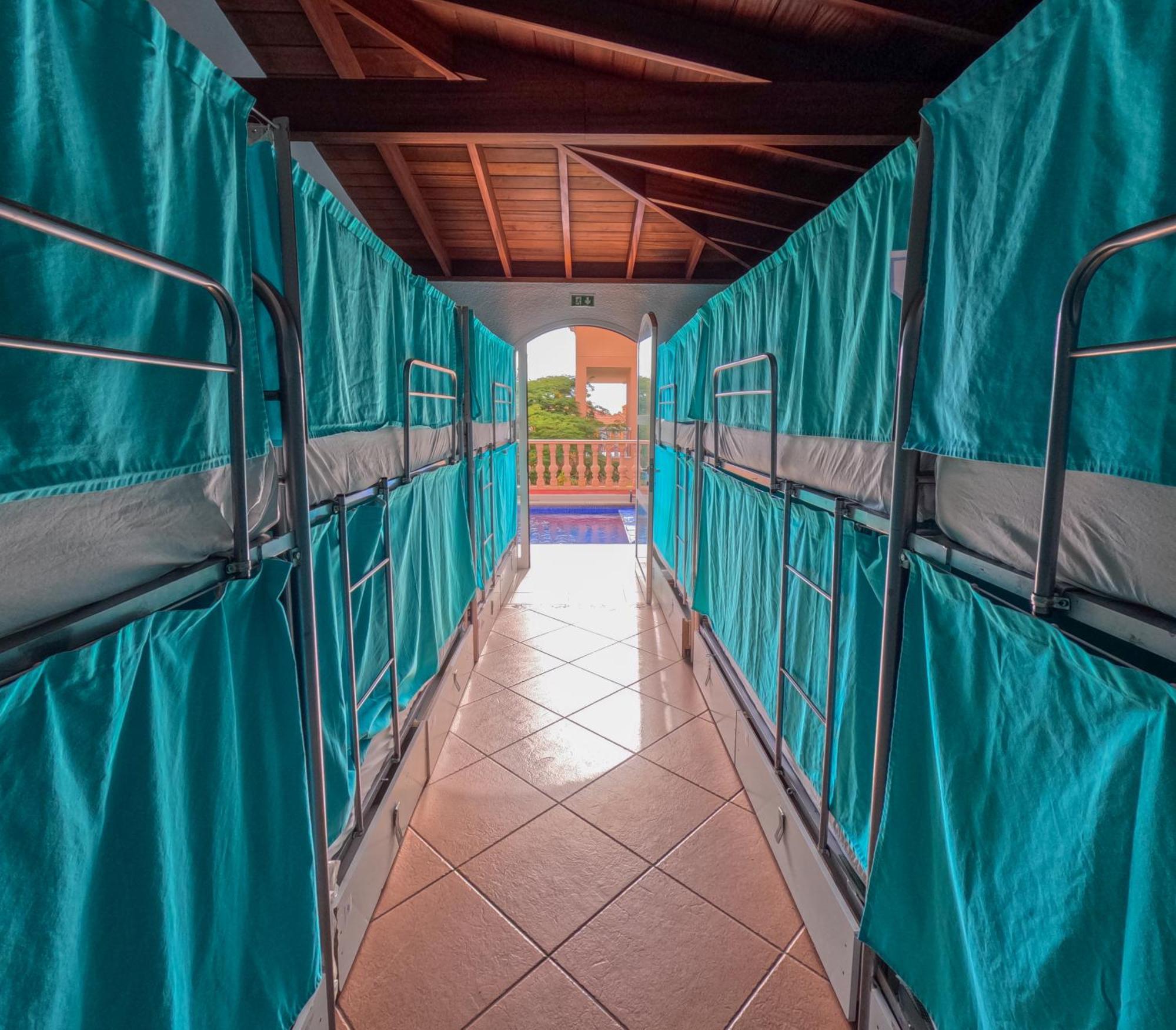 Duque Nest Hostel Costa Adeje  Ngoại thất bức ảnh