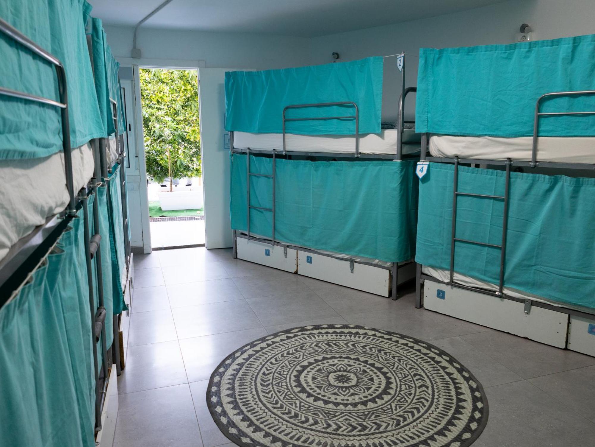Duque Nest Hostel Costa Adeje  Ngoại thất bức ảnh